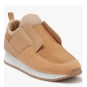Tess Slip-On Sneaker MATT & NAT